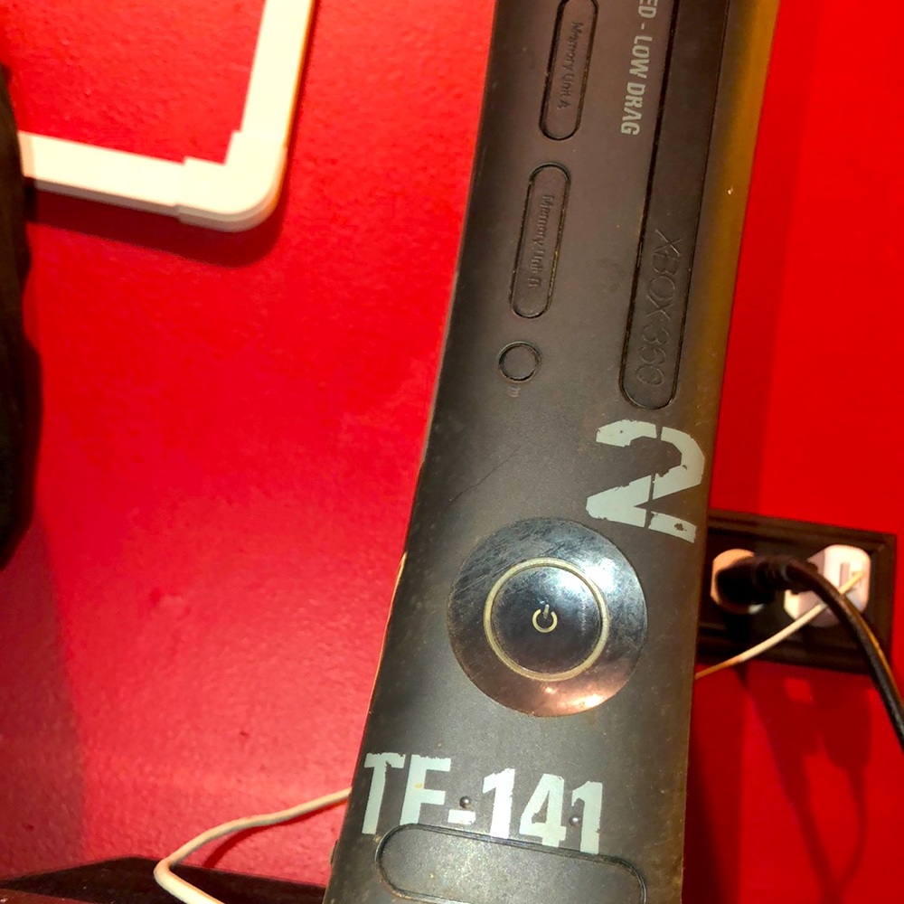 Xbox 360 limited edition 120GB